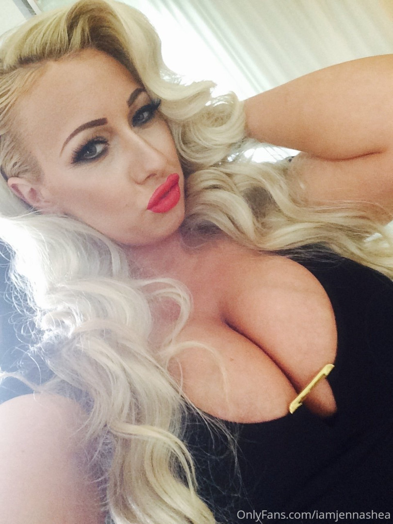 Photo by iamjennashea published on October 15,2023 13:07:48 - BestThots