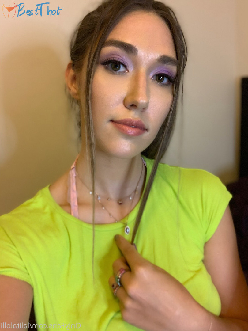 Photo by venusyourgod published on January 11,2025 08:01:23 - BestThots