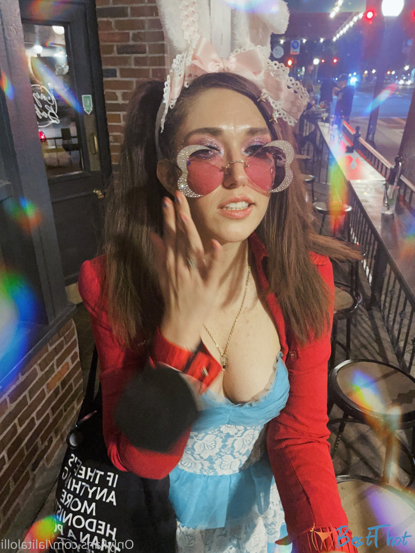 Photo by venusyourgod published on January 11,2025 08:01:44 - BestThots