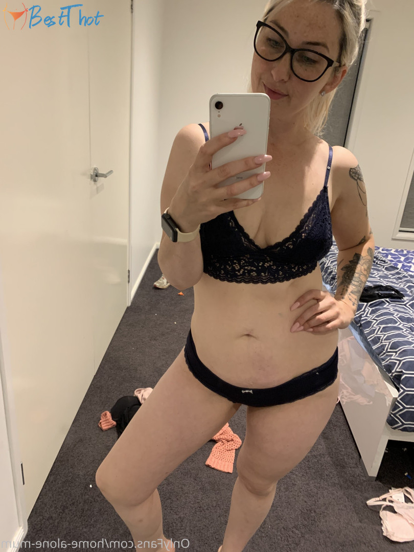 home-alone-mum #9656489