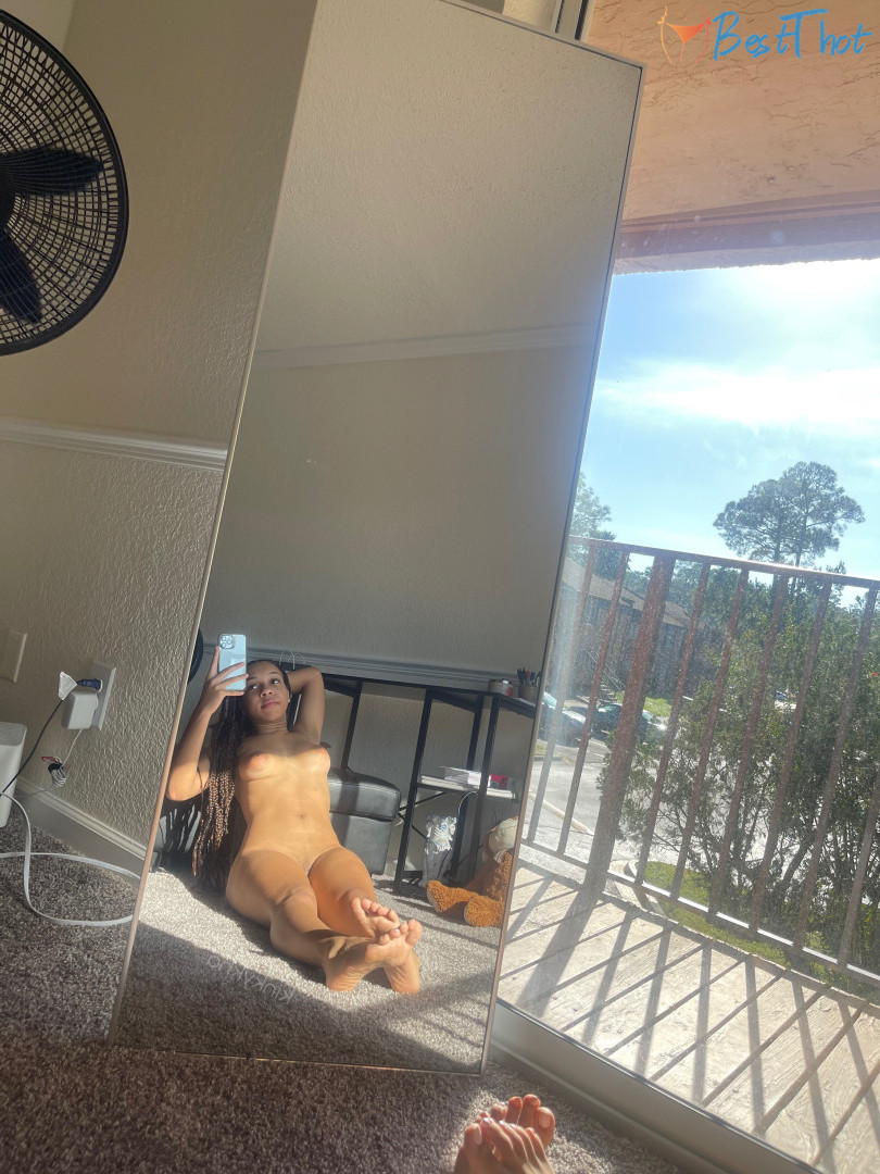 Photo by kinkykha published on January 11,2025 19:01:51 - BestThots