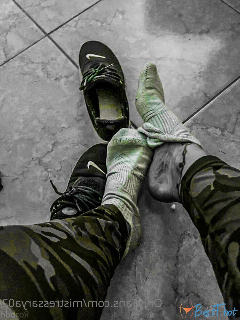 veinyfeetfun #9660845