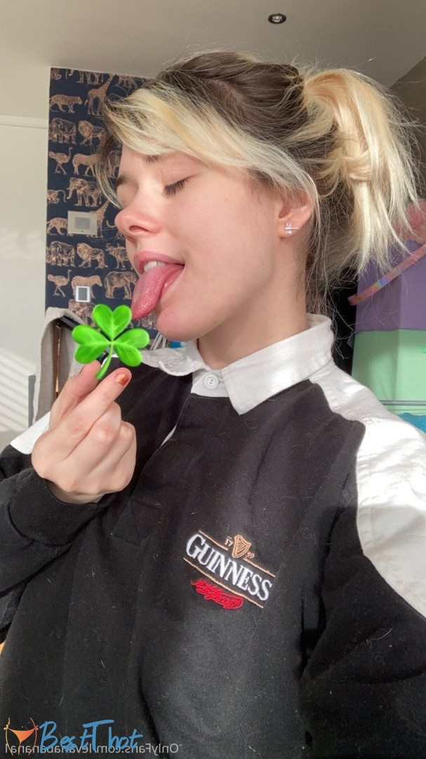 Photo by levanabanana1 published on January 11,2025 23:02:52 - BestThots