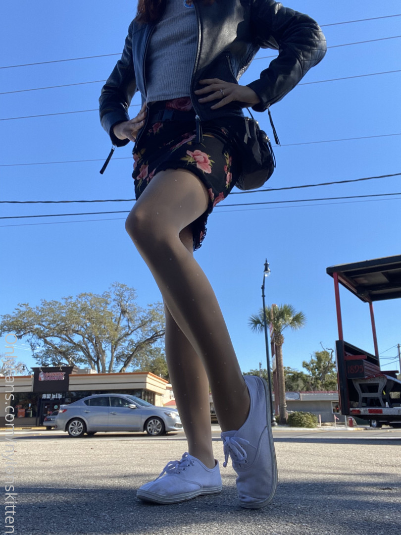 Photo by nylonskitten published on June 22,2023 22:59:56 - BestThots