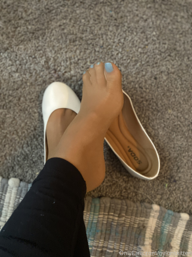 Photo by nylonskitten published on June 22,2023 23:16:35 - BestThots