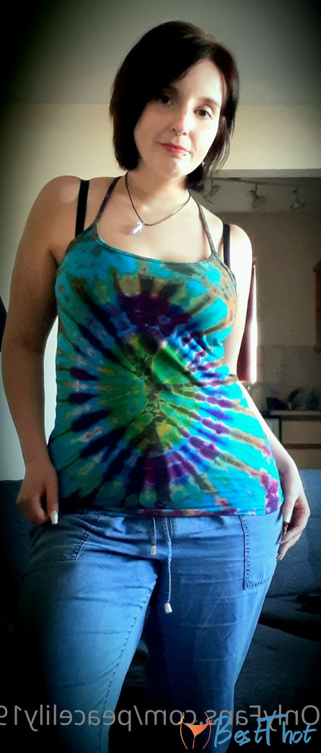peacelily1993 #9665771