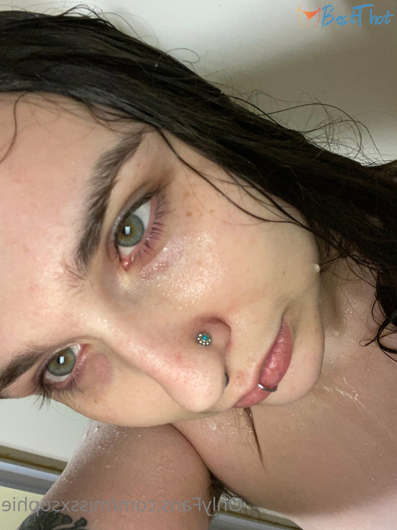 Photo by sophthroat published on January 12,2025 17:02:51 - BestThots