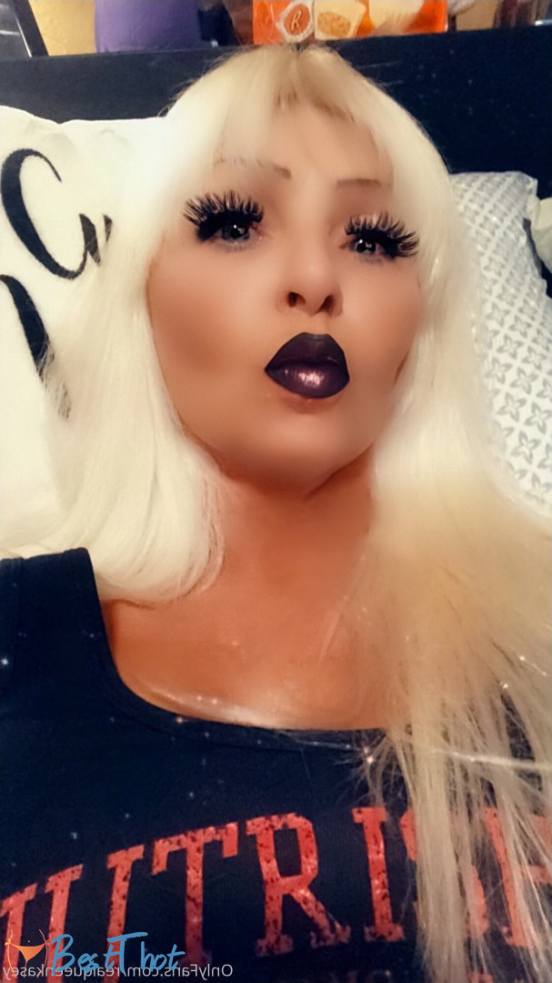 Photo by realqueenkasey published on January 12,2025 14:03:04 - BestThots