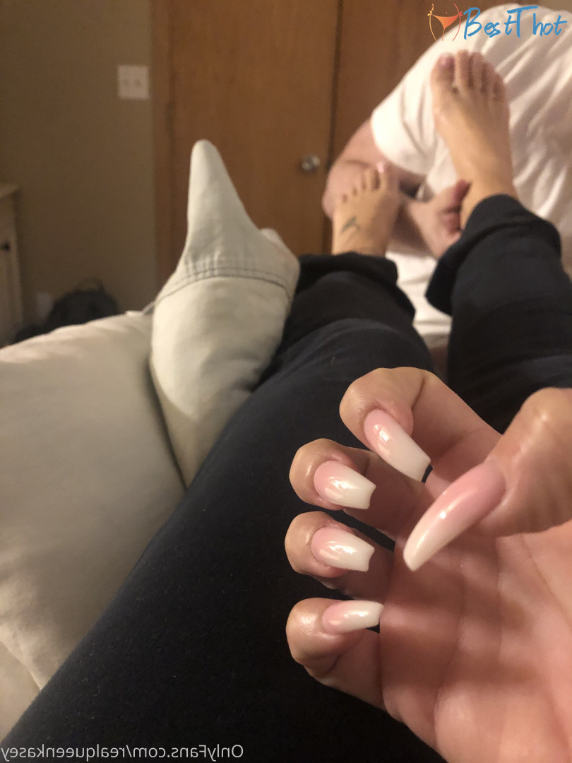 realqueenkasey #9667309