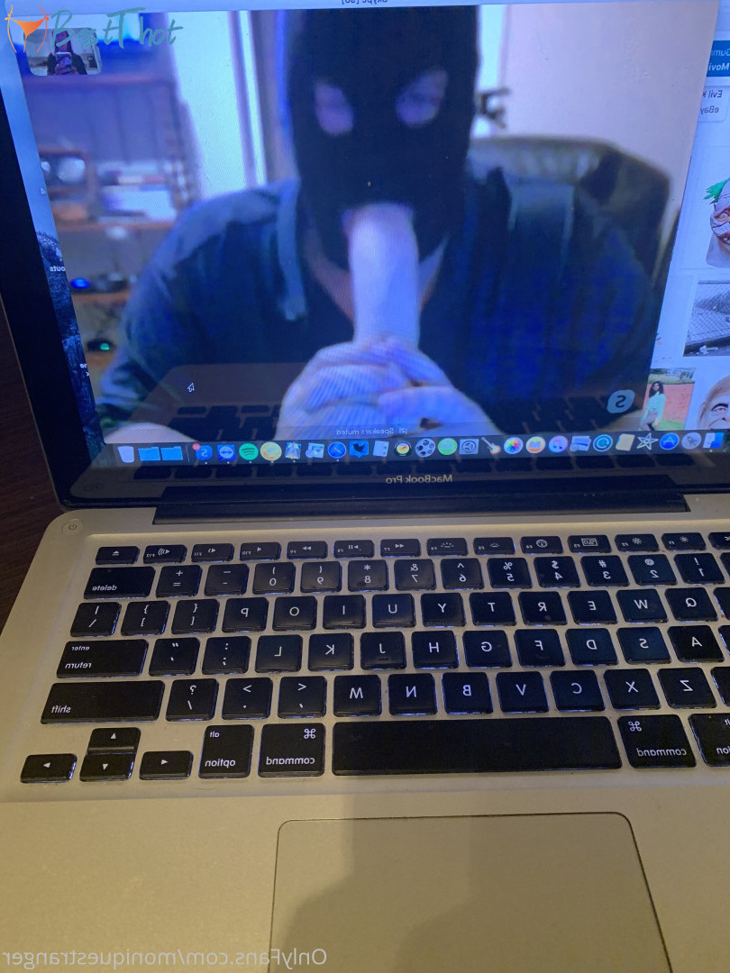 Photo by moniquestranger published on January 12,2025 18:01:04 - BestThots