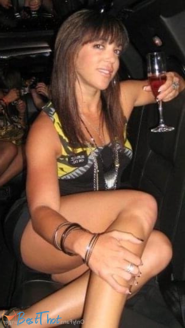 moniquestranger #9668640