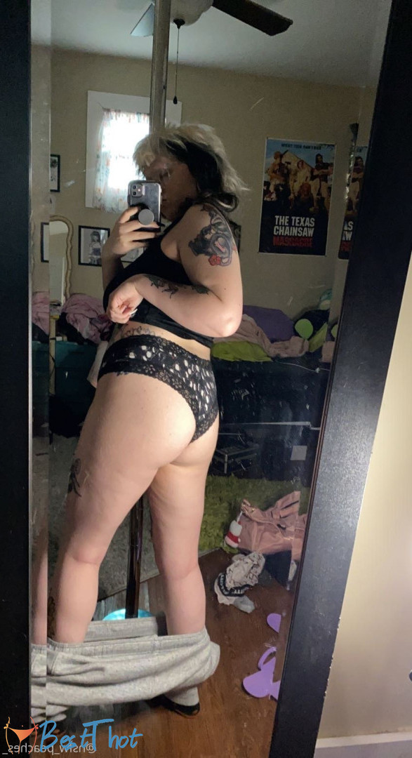 Photo by nsfw_peaches_ published on January 12,2025 19:02:12 - BestThots