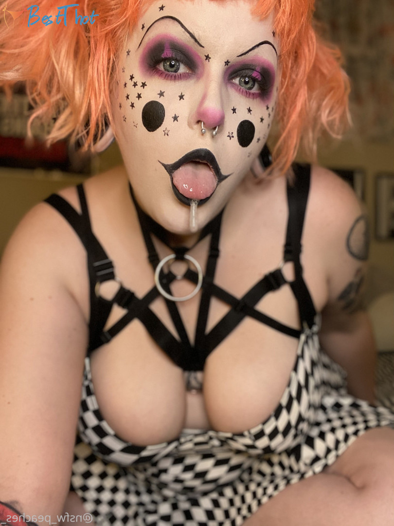 nsfw_peaches_ #9669212
