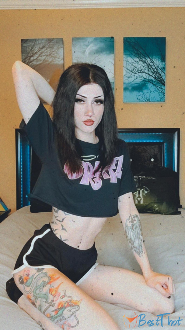 Photo by sabrinadraconia published on January 13,2025 01:00:58 - BestThots