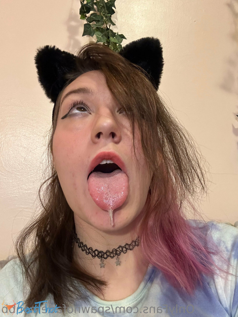 zoeybenzz #9672941