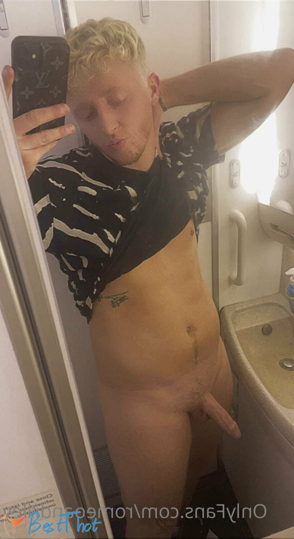 Photo by romeoandriley published on January 13,2025 10:02:28 - BestThots