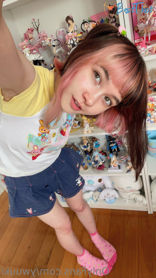 yuwki #9684657