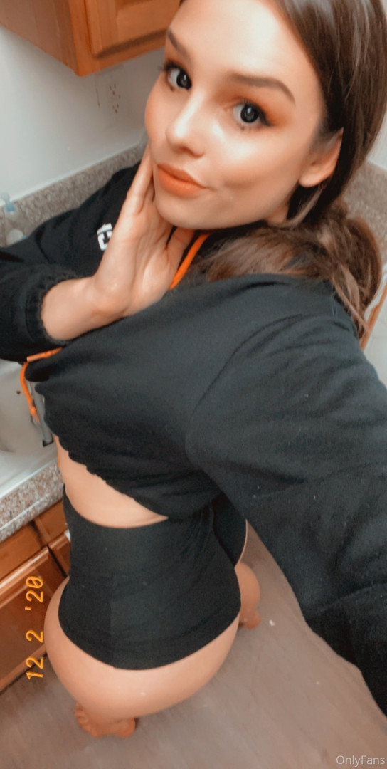Photo by deadlykittenuwu published on January 14,2024 08:34:44 - BestThots