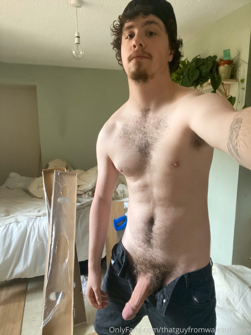 Photo by thatguyfromwalesufollow published on July 2,2023 12:17:41 - BestThots