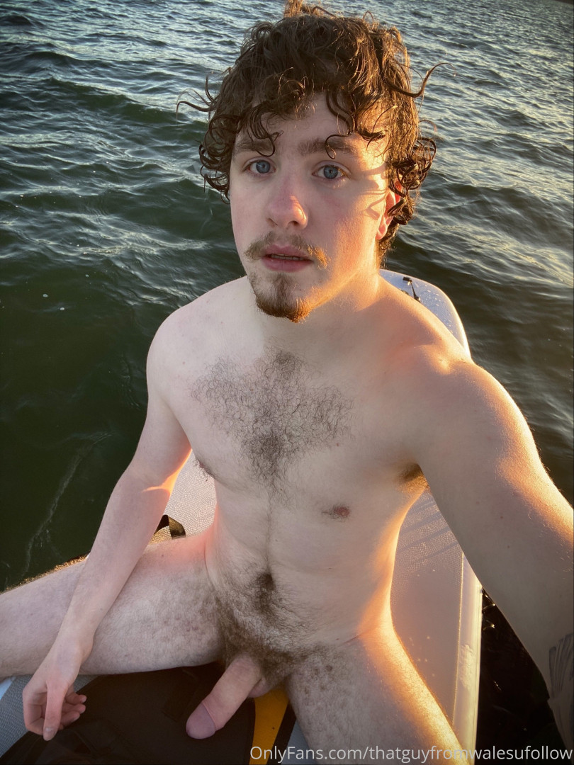 Photo by thatguyfromwalesufollow published on July 2,2023 12:24:21 - BestThots
