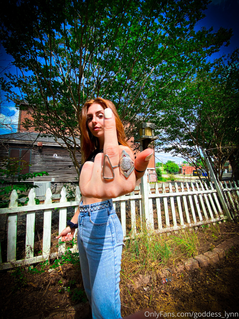 Photo by goddess_lynn published on August 30,2023 09:15:18 - BestThots