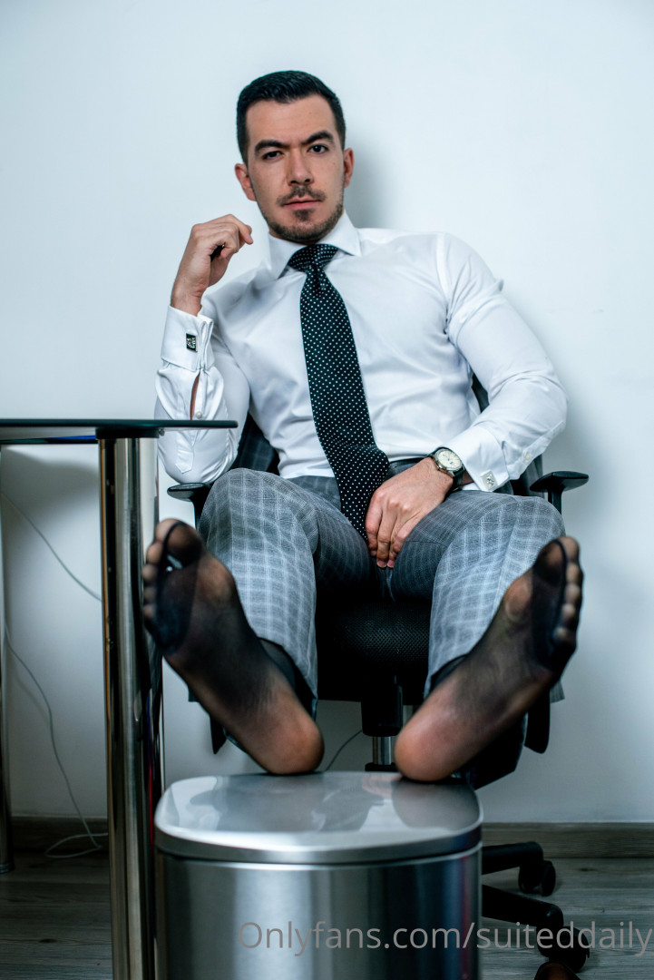 Photo by suiteddaily published on May 17,2023 13:17:20 - BestThots