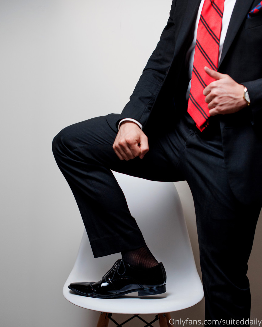 Photo by suiteddaily published on May 17,2023 13:17:35 - BestThots