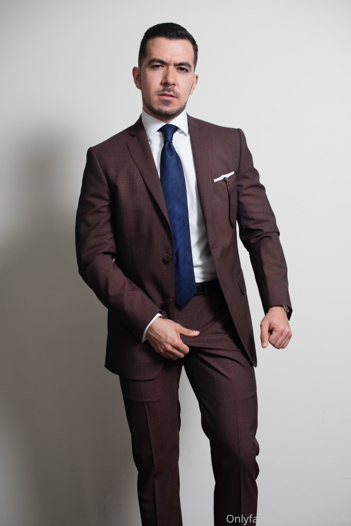 Photo by suiteddaily published on May 17,2023 13:18:05 - BestThots