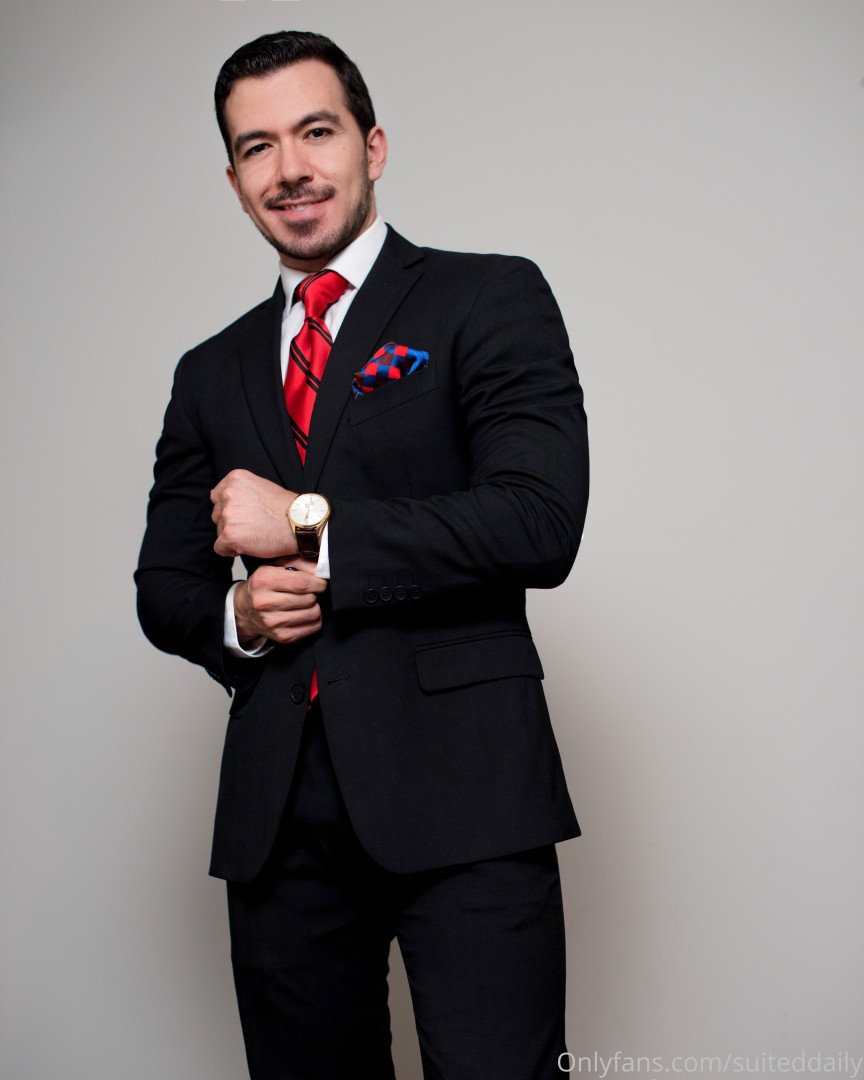 Photo by suiteddaily published on May 17,2023 13:18:16 - BestThots