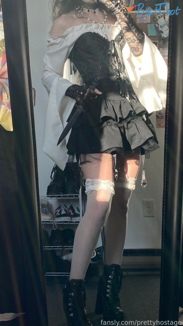 Photo by prettyhostage published on January 26,2025 16:02:39 - BestThots