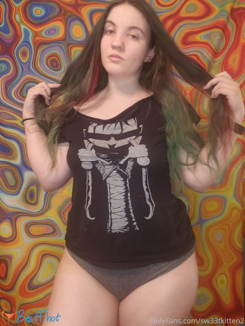 Photo by sw33tkitten2 published on January 19,2025 15:01:25 - BestThots