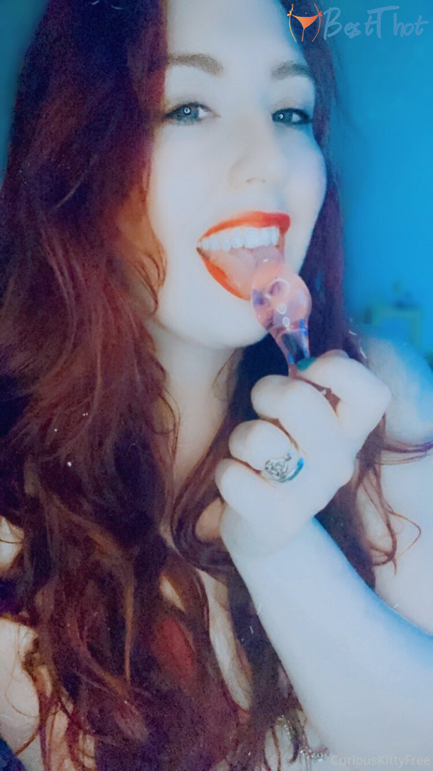 curiouskittypremium #9733860