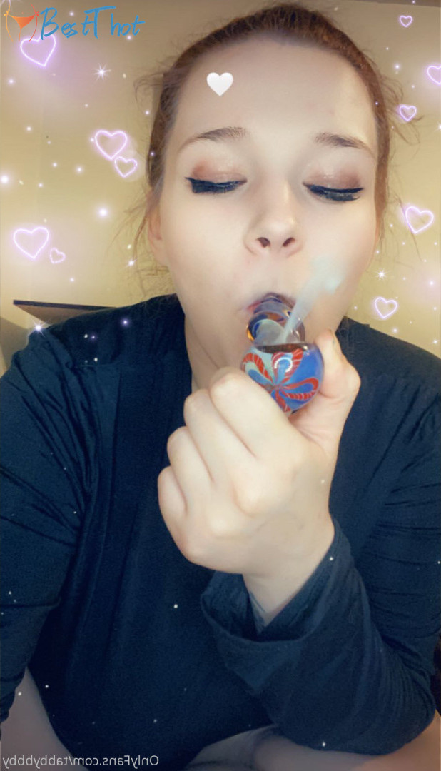 Photo by tabbybbby published on December 17,2024 14:05:52 - BestThots