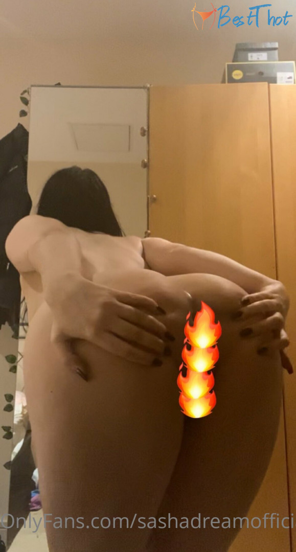 Photo by sashadreamofficial published on January 20,2025 03:00:21 - BestThots