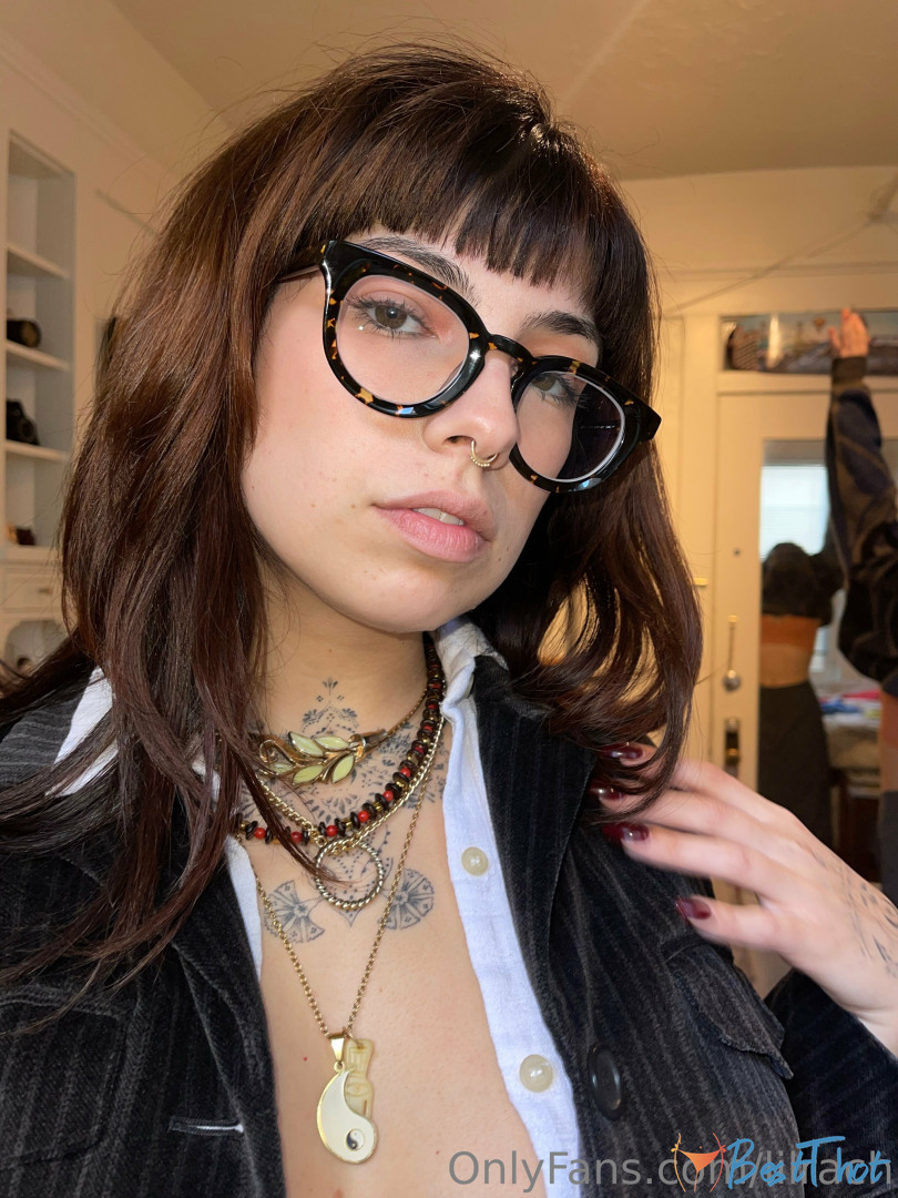 Photo by lilrach published on January 20,2025 05:00:16 - BestThots