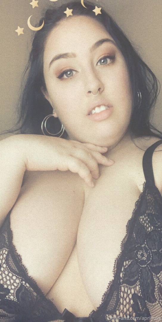Photo by aprilfoxx published on July 27,2023 01:45:19 - BestThots