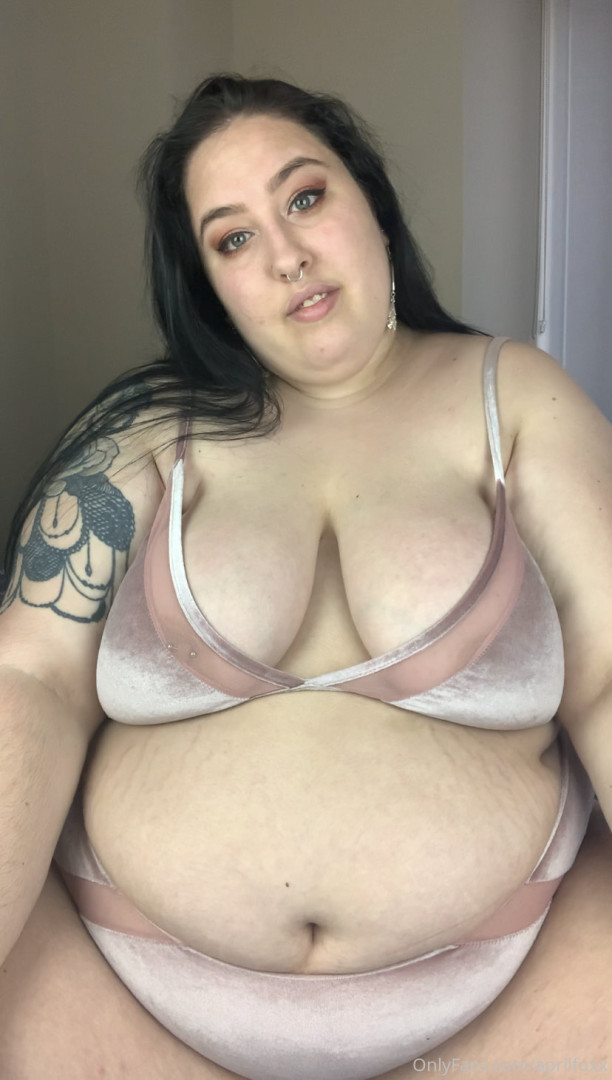 Photo by aprilfoxx published on July 27,2023 01:50:50 - BestThots