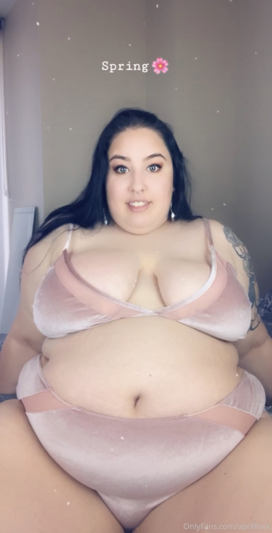 Photo by aprilfoxx published on July 27,2023 01:55:44 - BestThots
