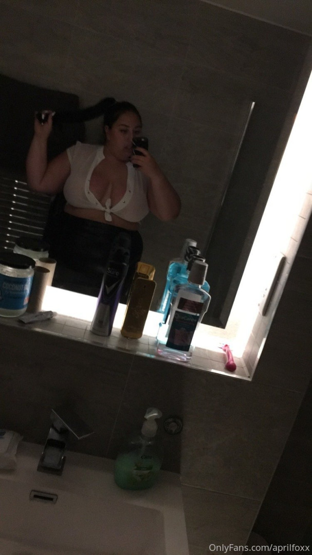Photo by aprilfoxx published on July 27,2023 01:56:12 - BestThots