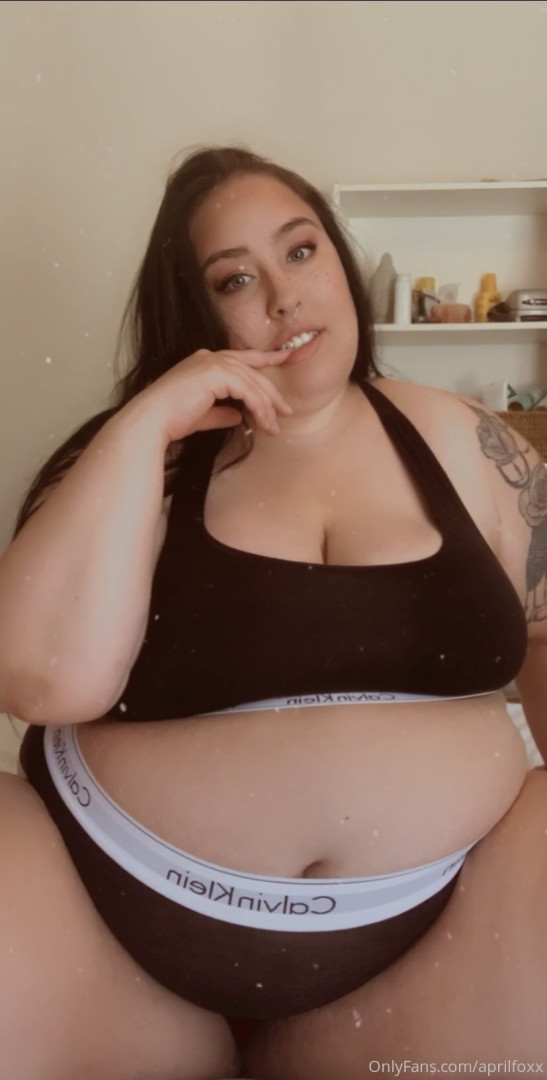 Photo by aprilfoxx published on July 27,2023 02:05:08 - BestThots