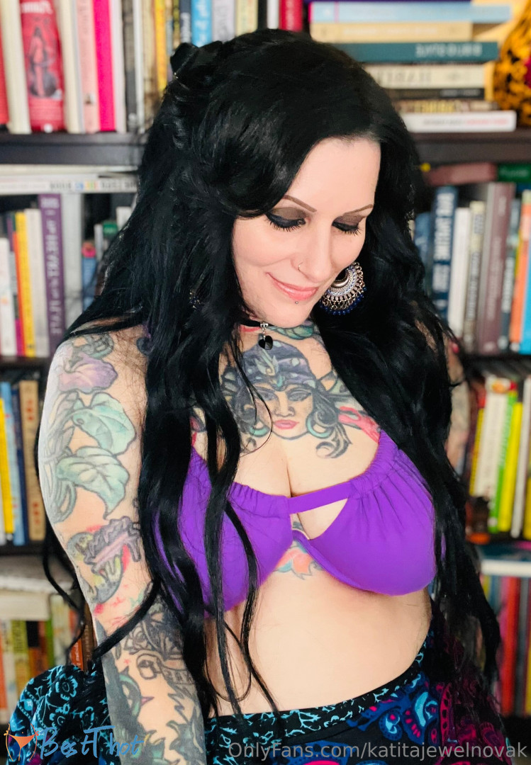 Photo by katitajewelnovak published on January 25,2025 10:00:46 - BestThots