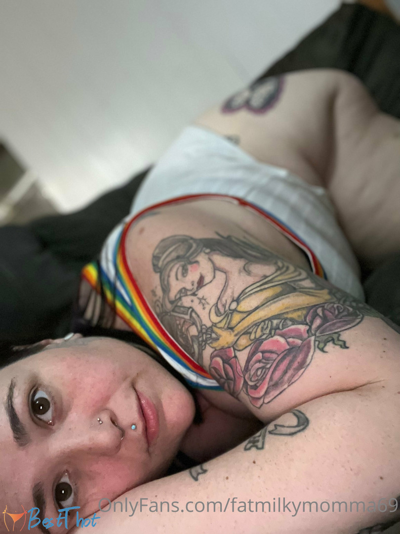 Photo by fatmilkymomma69 published on January 22,2025 10:00:16 - BestThots