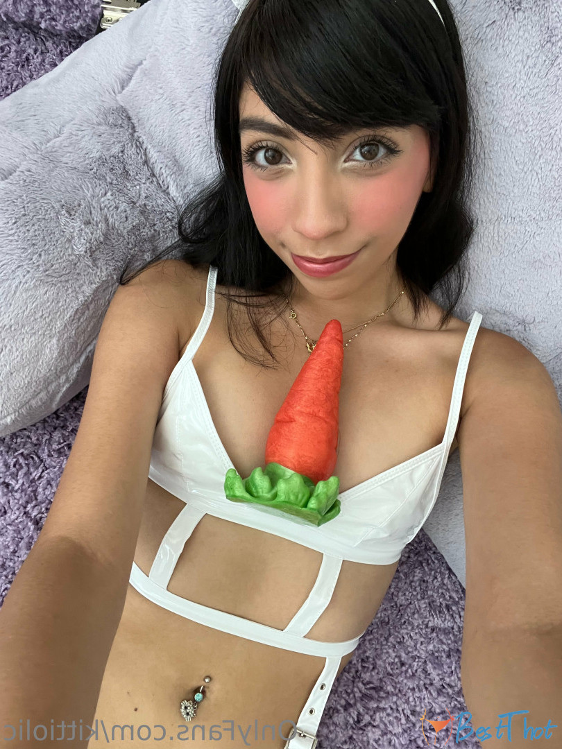 Photo by kittiolic published on December 10,2024 16:15:37 - BestThots