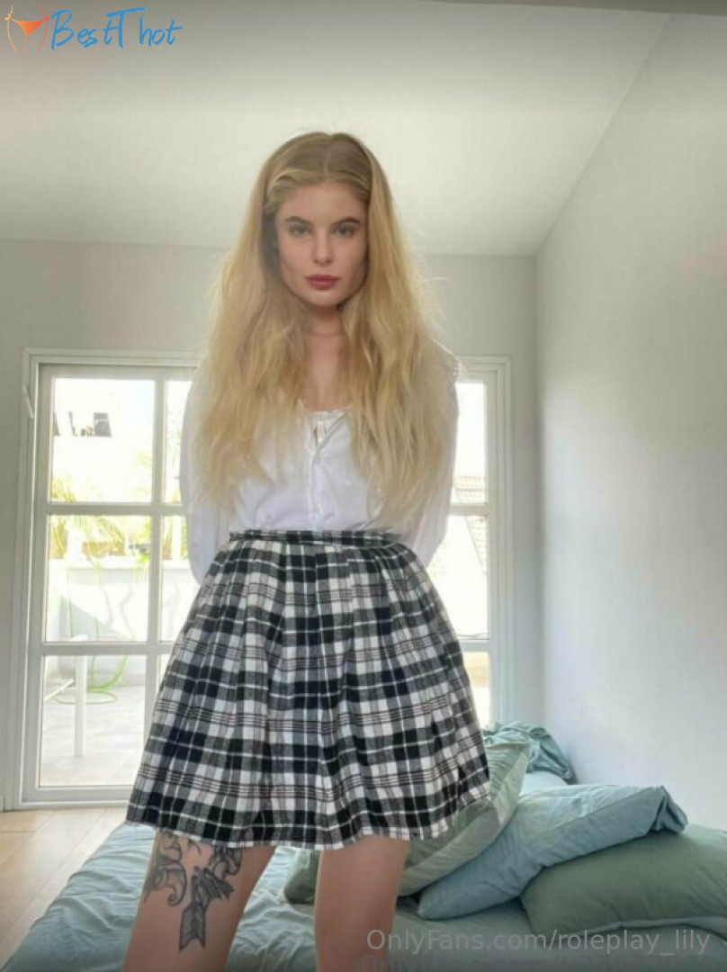 Photo by roleplay-lily published on January 22,2025 09:00:24 - BestThots