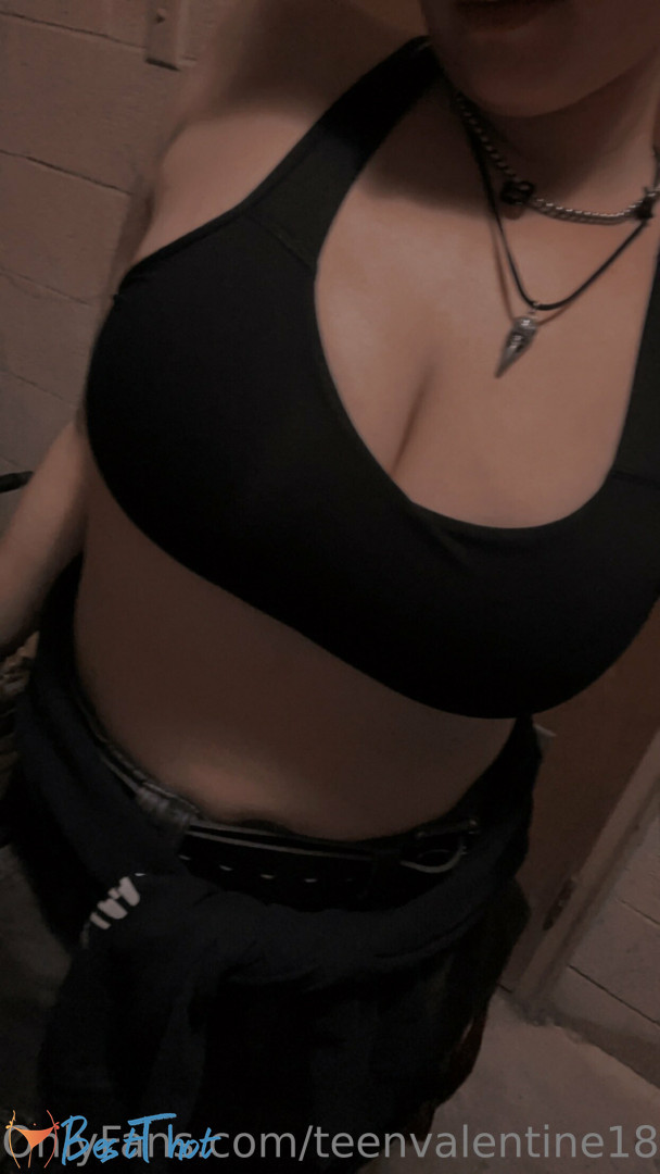 teenvalentine18 #9753125