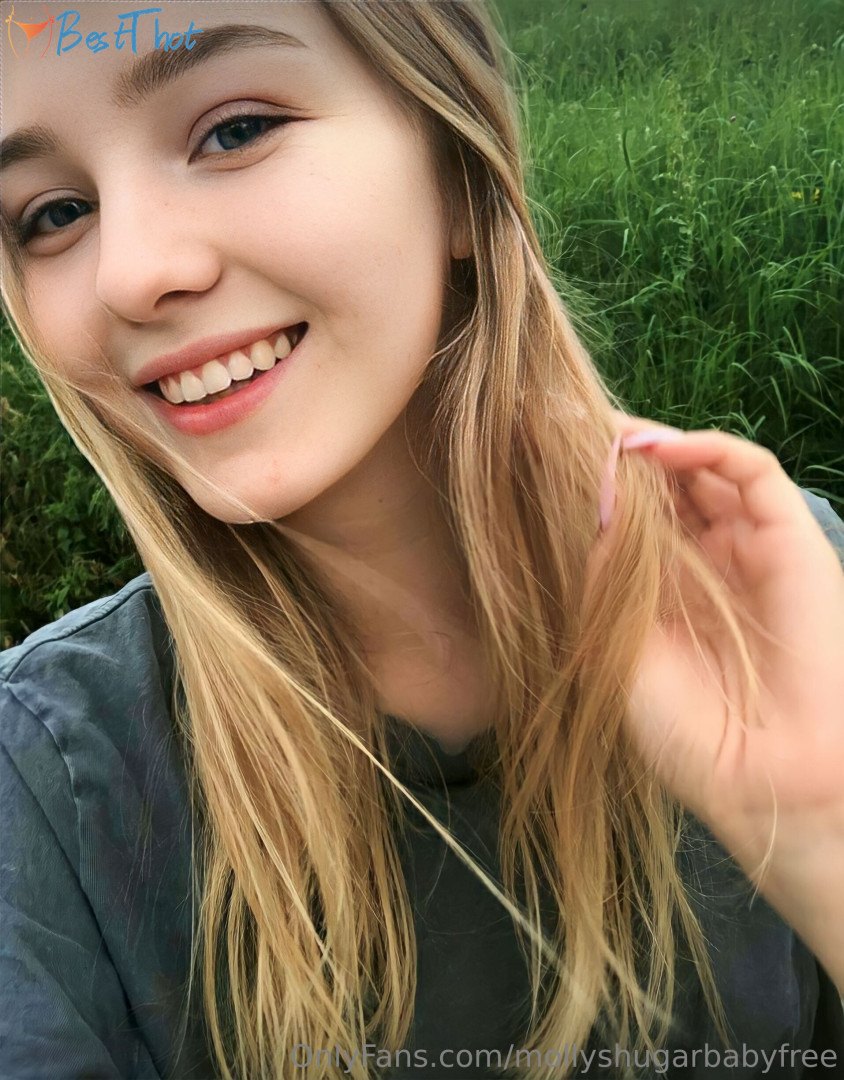 Photo by mollyshugarbabyfree published on January 22,2025 11:00:53 - BestThots