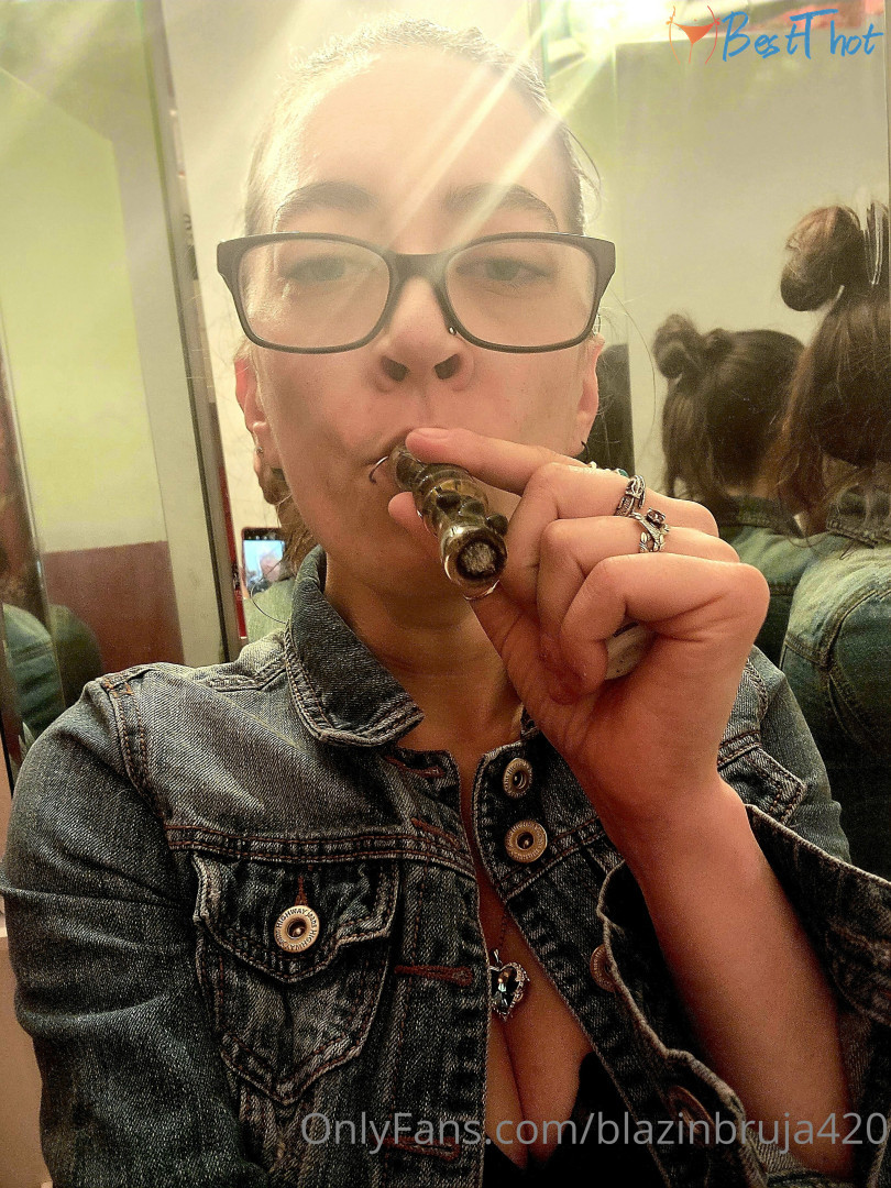 blazinbruja420 #9753443