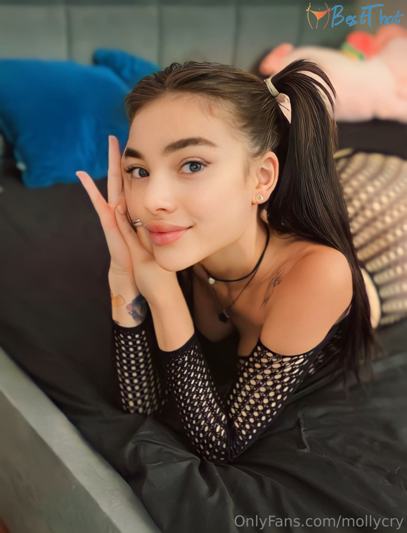 Photo by mollycry published on January 22,2025 12:01:06 - BestThots