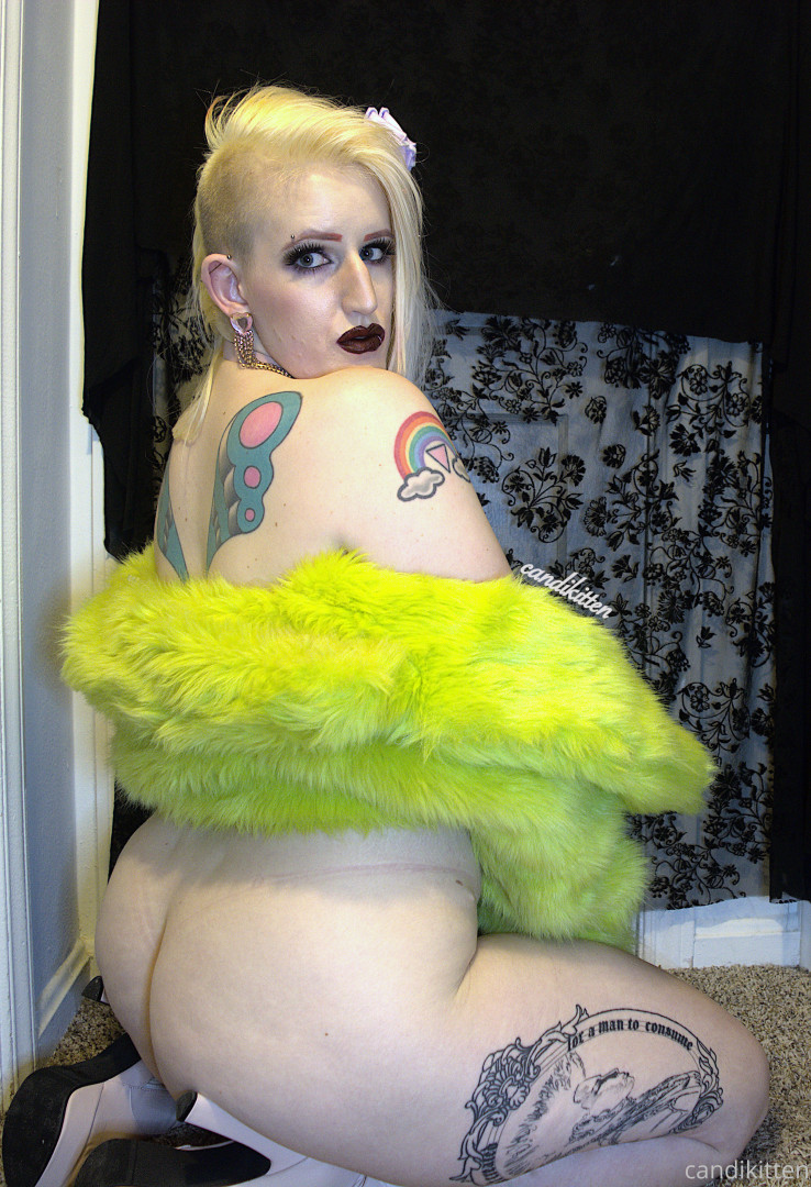 Photo by candikitten published on January 4,2024 12:53:52 - BestThots