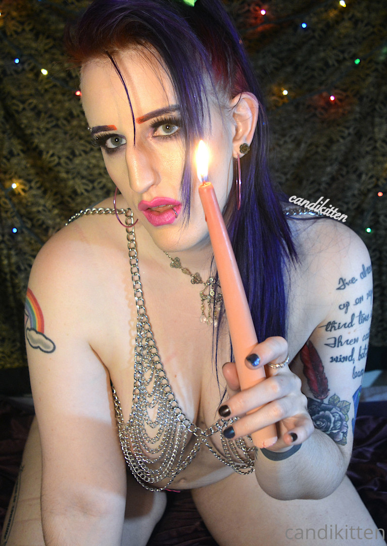 Photo by candikitten published on January 4,2024 13:07:59 - BestThots